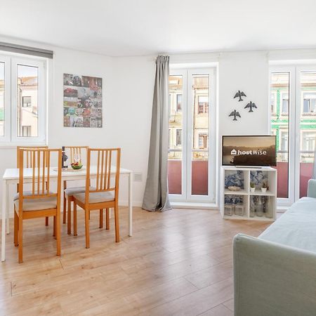 Host Wise - Flat W Free Private Parking - Bright & Cozy Apartment Porto Bagian luar foto