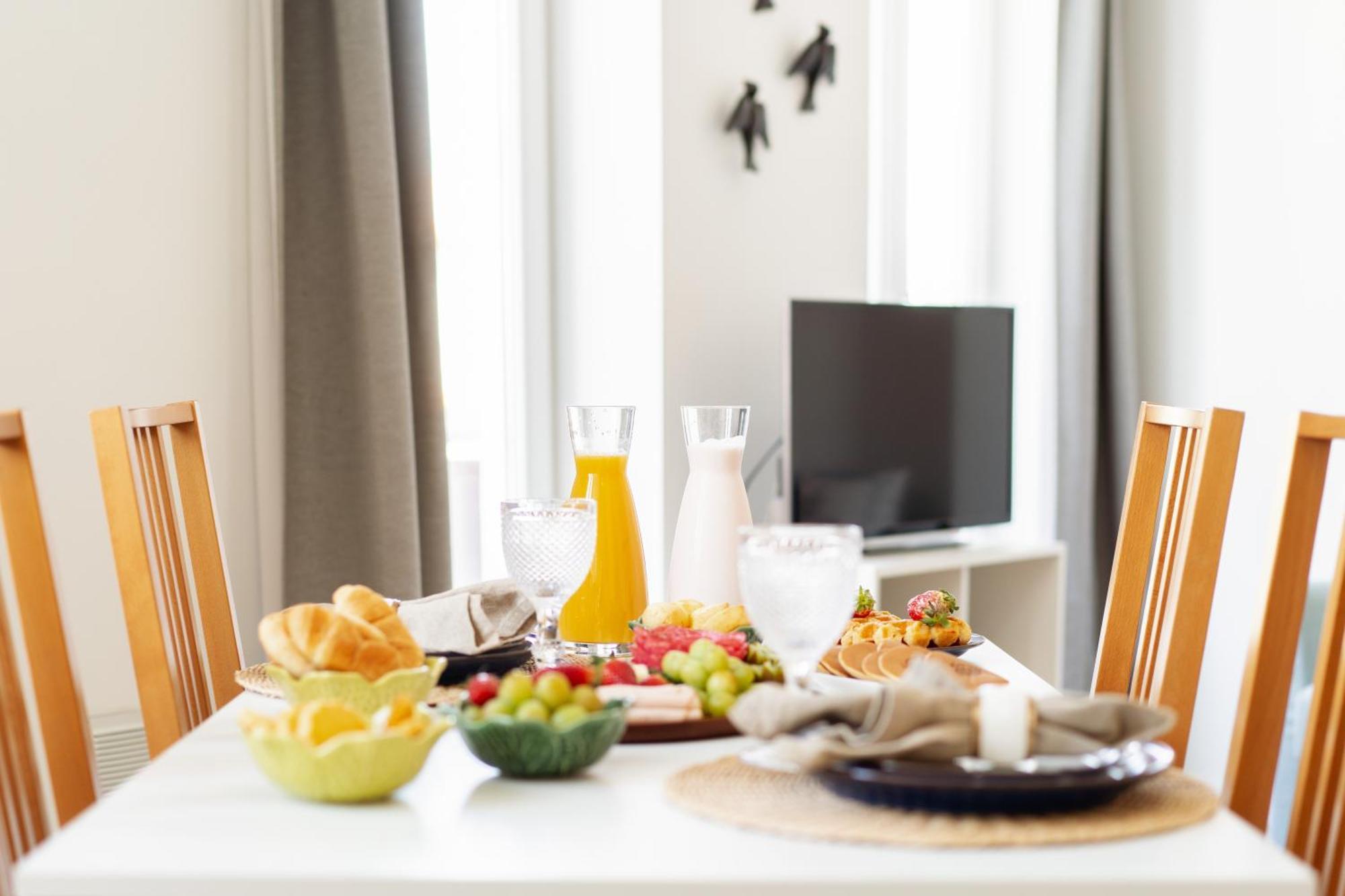 Host Wise - Flat W Free Private Parking - Bright & Cozy Apartment Porto Bagian luar foto