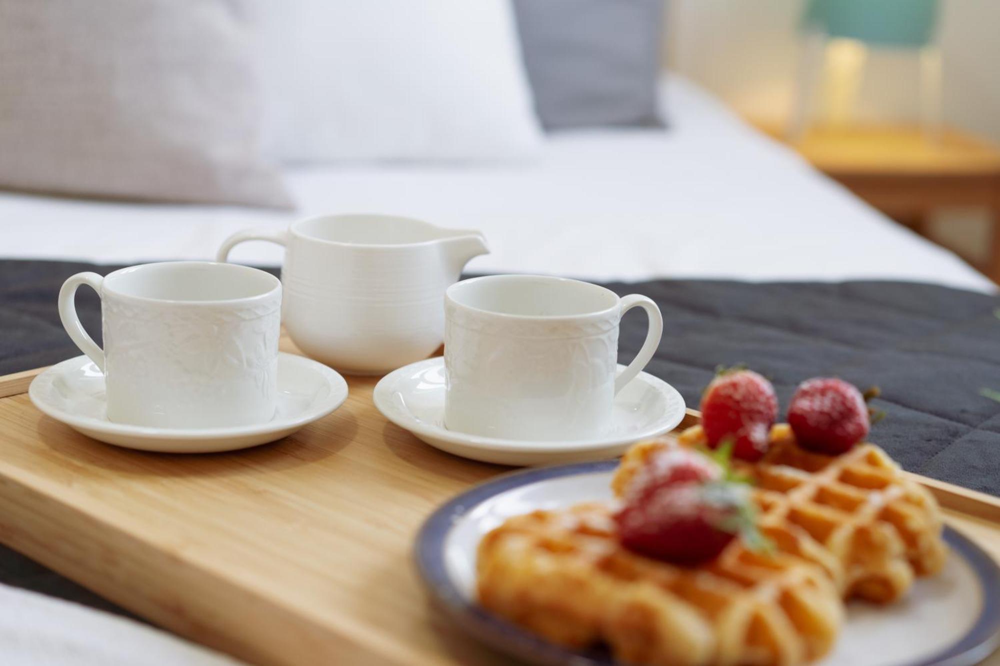 Host Wise - Flat W Free Private Parking - Bright & Cozy Apartment Porto Bagian luar foto