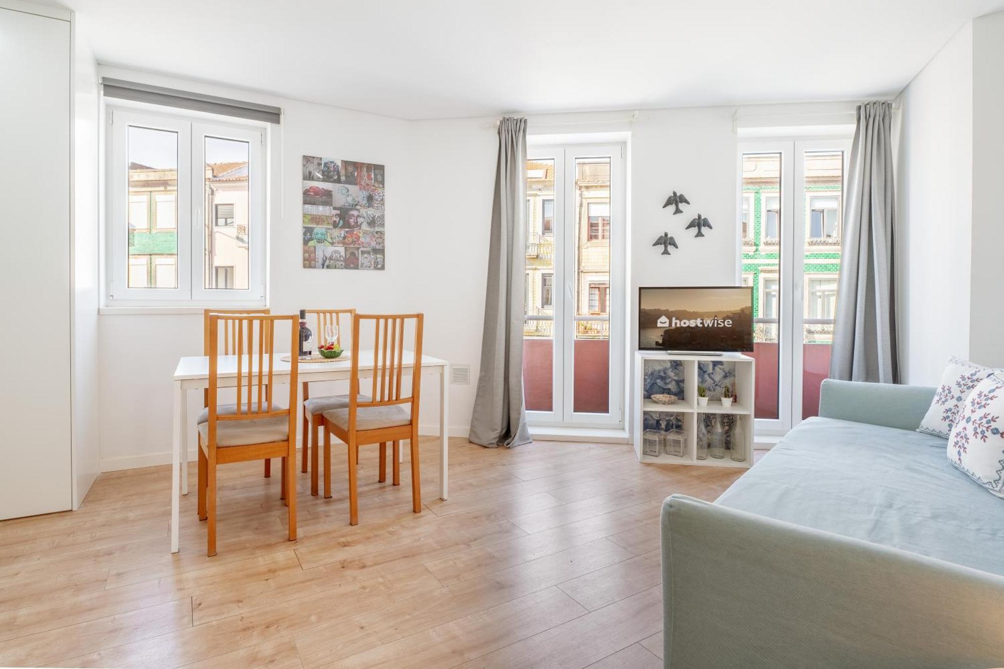 Host Wise - Flat W Free Private Parking - Bright & Cozy Apartment Porto Bagian luar foto